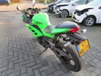 uszkodzony motocykle Kawasaki  ninja 300 2014/3