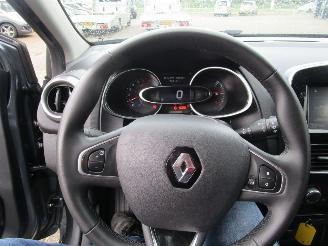 Renault Clio 0.9 TCE LIMITED picture 15