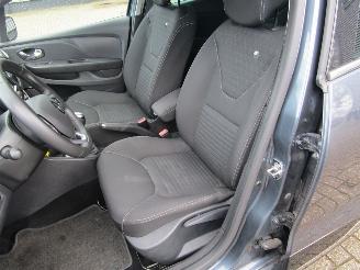 Renault Clio 0.9 TCE LIMITED picture 10