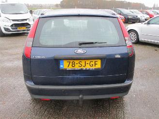 Ford Focus 1.6-16V Champion Wagon picture 6