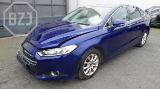 Autoverwertung Ford Mondeo  2015