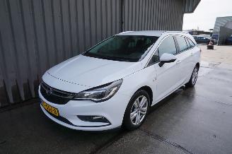 Opel Astra 1.6 CDTI 81kW Online Edition picture 8