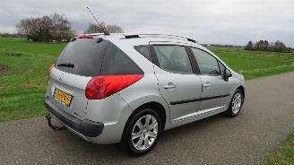 Peugeot 207 SW 16 VTi  XS 88kw 5Drs Panoramadak Airco  Topstaat Parkeerschade Euro 5 picture 1