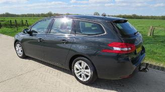 Peugeot 308 1.6 SW HDi Bleu Lease Euro 6 Navigatie Clima  2017 [ topstaat picture 24