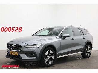 Démontage voiture Volvo V-60 Cross Country 2.0 D4 AWD Aut. Momentum H/K HUD ACC Memory 2020/8