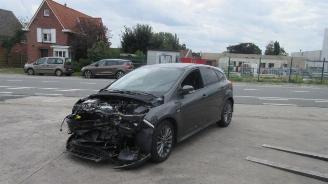 uszkodzony samochody osobowe Ford Focus ST-LINE 2018/10