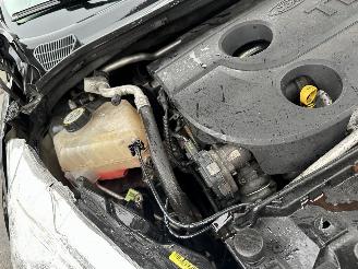 Ford Fiesta 1.6 TDCI 70KW Clima Navi Led 5-Drs Titanium NAP picture 13