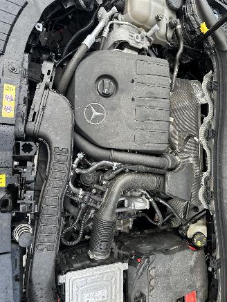 Mercedes GLA 180 100KW Autom. Clima Navi Sfeerverlichting AMG-pakket NAP picture 21