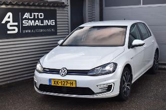 demontáž osobní automobily Volkswagen e-Golf *LEDER/NAVI/XENON 2019/1