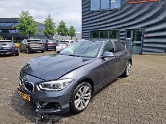 skadebil auto BMW 1-serie 118i SPORT / AUTOMAAT 47DKM 2019/3