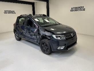 Voiture accidenté Dacia Sandero STEPWAY 2021/1