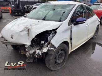 damaged commercial vehicles Peugeot 208 208 I (CA/CC/CK/CL), Hatchback, 2012 / 2019 1.2 Vti 12V PureTech 2017/8