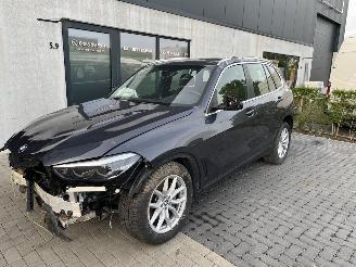 Unfallwagen BMW X5 BMW X5 3.0D 2021 2021/5